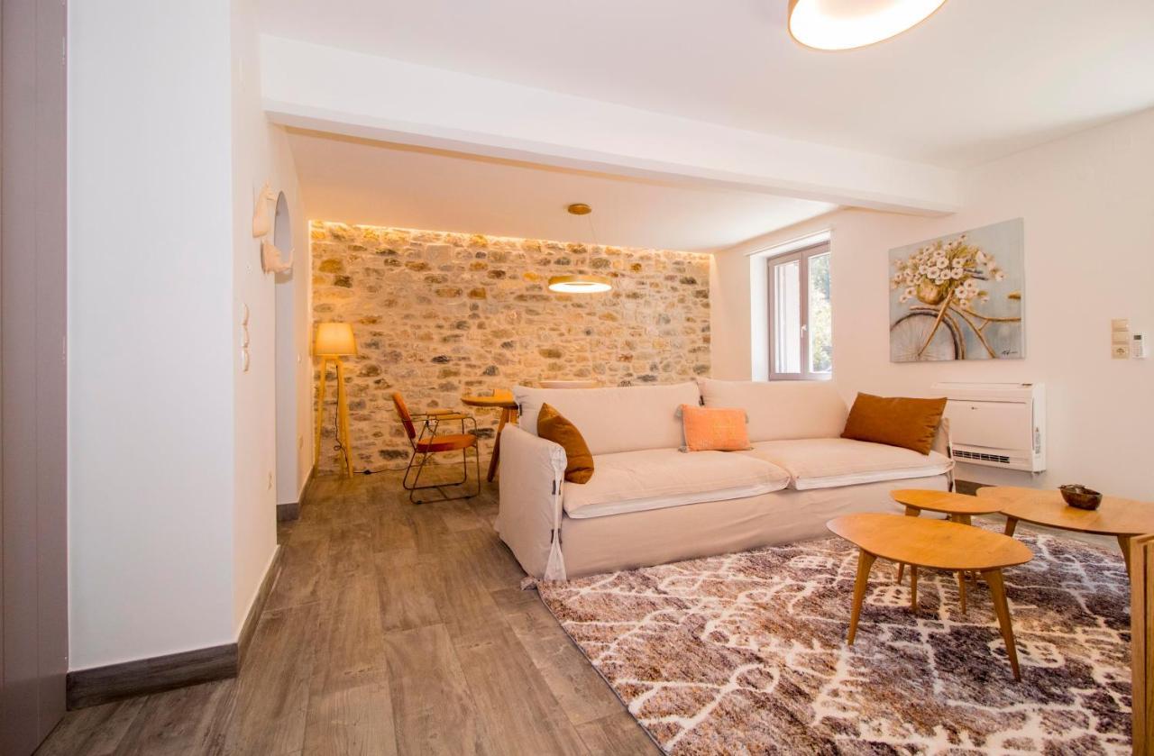 Laconian Collection Ground Floor Mystras